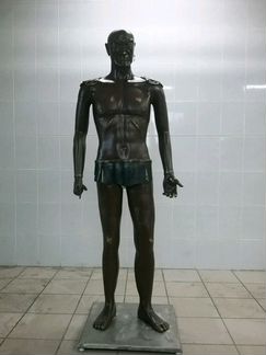 Статуя Ловелас