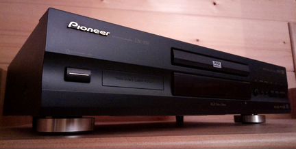 Pioneer DV-535 CD/DVD плеер