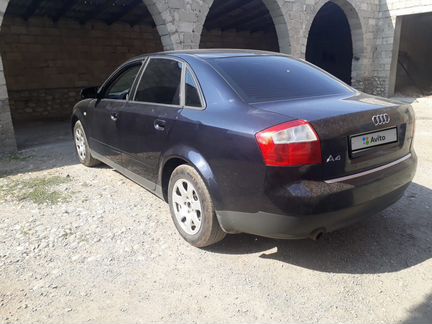Audi A4 1.8 AT, 2001, седан
