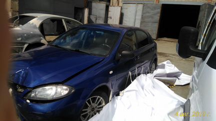 Chevrolet Lacetti 1.4 МТ, 2008, хетчбэк, битый
