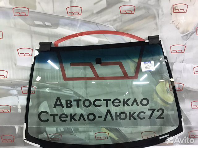 Лобовое стекло Toyota Platz/Echo/Yaris/Vitz
