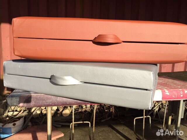 Кушетка чемодан легкая