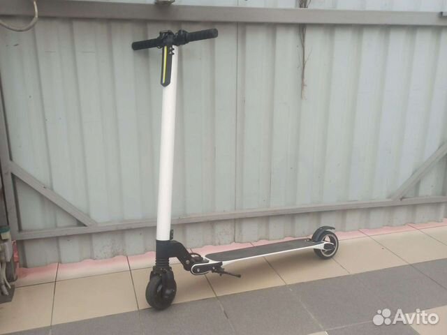 Самокат взрослый электрический бу