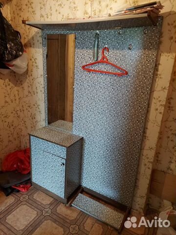 Прихожая СССР винтаж с зеркалом, тумбой для обуви