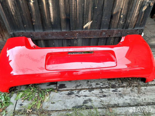 Бампер задний от тойоты ярис,хечбек. Б/у 6000 ру