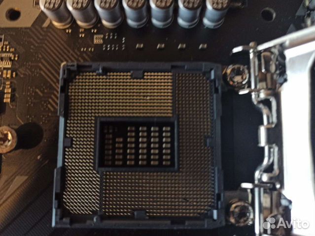 Материнская плата