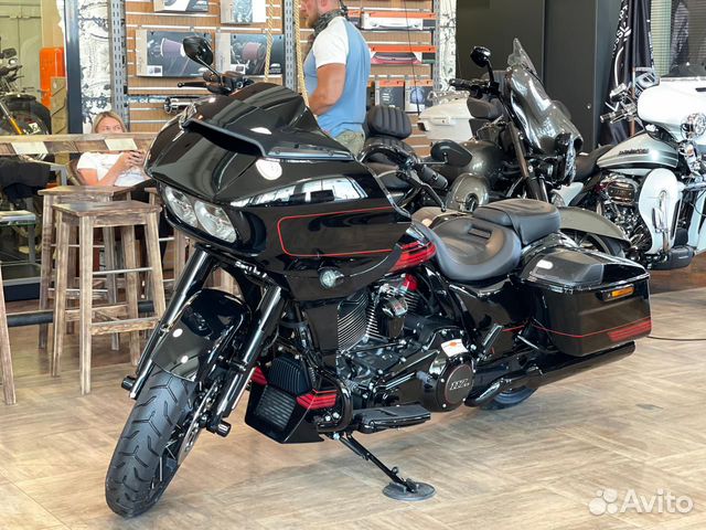 Harley-Davidson CVO Road Glide 2021