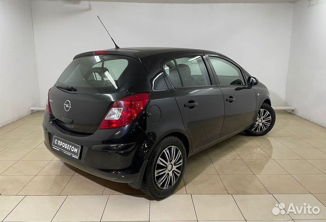 Opel Corsa `2010