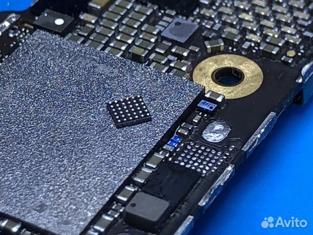 Контроллер питания U2 Tristar для iPhone