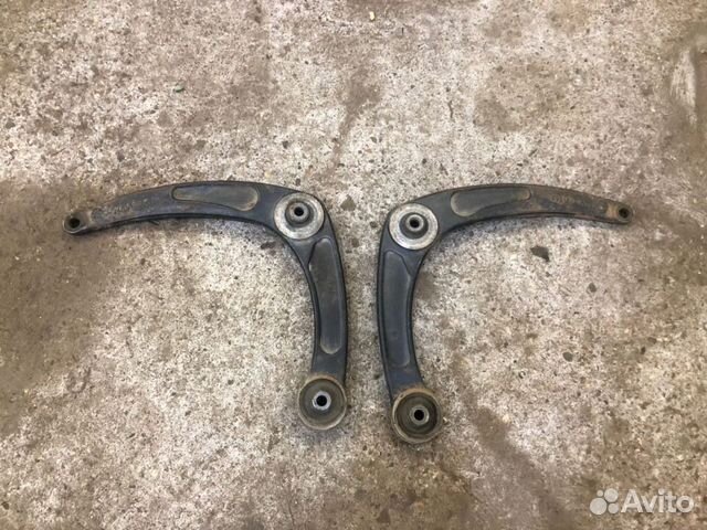 Рычаги передние Peugeot 307 2001-2007