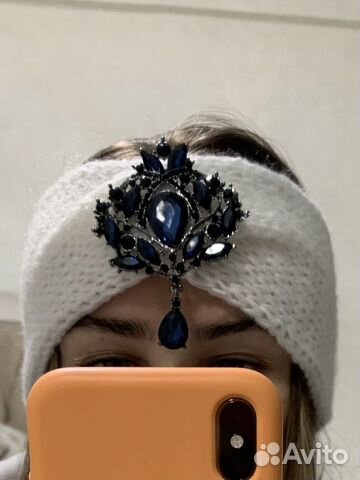 Повязка на голову вязаная