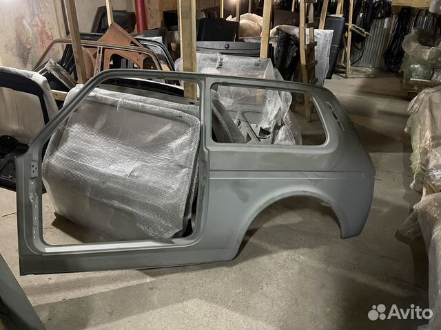 Бок Нива 2121 левый