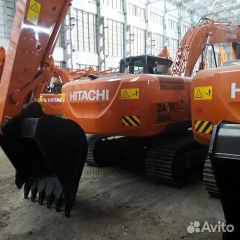 Гусеничный экскаватор Hitachi ZX200-5G, 2022