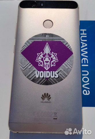 Телефон Huawei Nova