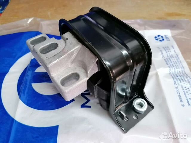 Подушка двигателя Додж Стратус Крайслер Себринг