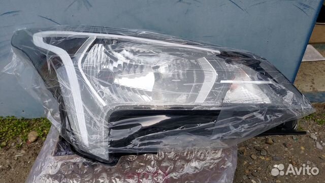 Фара KIA Rio Новая Правая 2020-2022