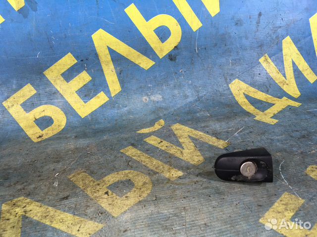 Личинка водительской двери Ford Focus 2