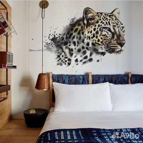 Печать уф прямо на стенах вертикальная