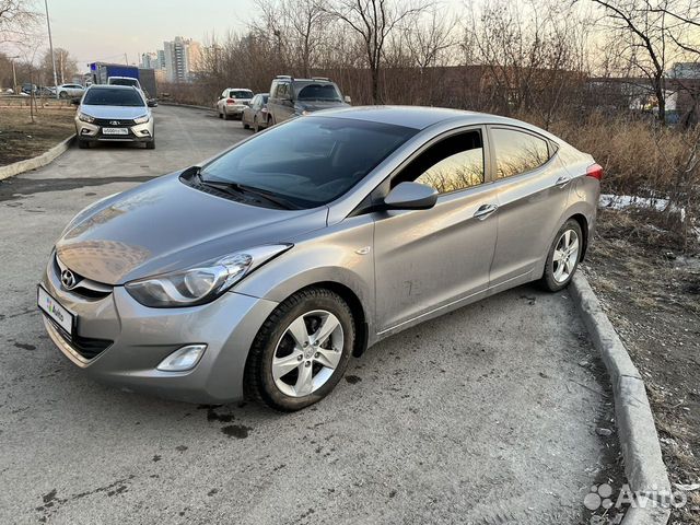 Hyundai Elantra 1.6 AT, 2011, 172 000 км