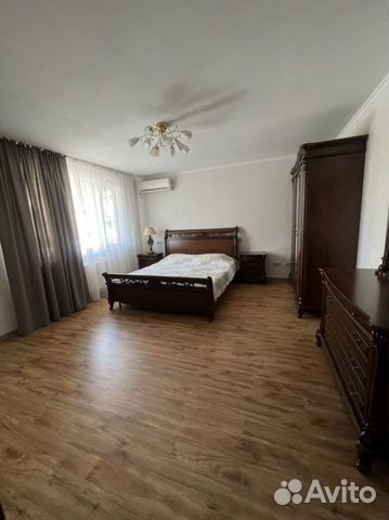

2-к. квартира, 80 м², 1 кровать