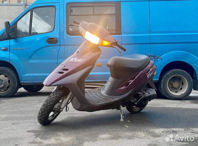 Скутер Honda dio 27