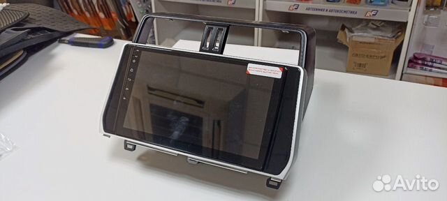 Штатная магнитола для Land Cruiser Prado 150