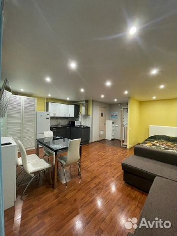 

1-к. квартира, 38 м², 4/9 эт.