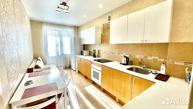 

1-к. квартира, 56 м², 3 кровати