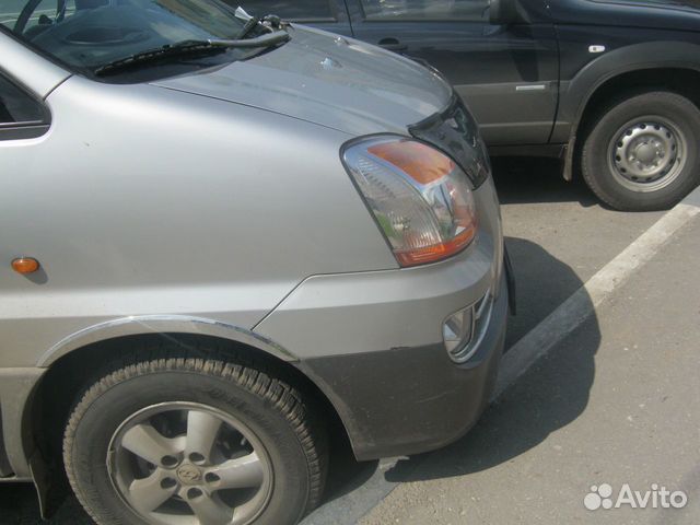 Дефлекторы окон и капота Hyundai H1 (1997-2007) Дефлекторы окон и капота Hyundai H1 (1997-2007)
