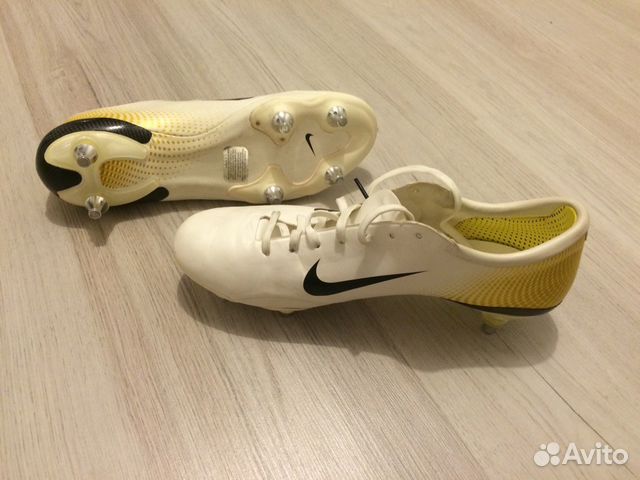 nike mercurial vapor iii