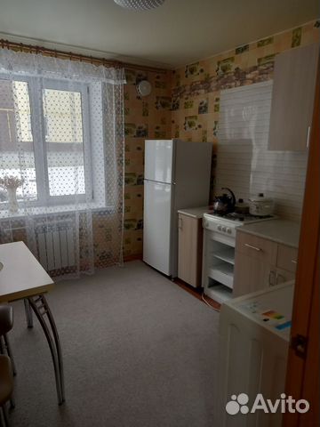 

1-к. квартира, 39 м², 1/3 эт.