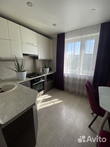 

2-к. квартира, 54 м², 6/9 эт.