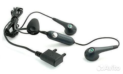 Зарядное устройство и наушники для SonyEricsson