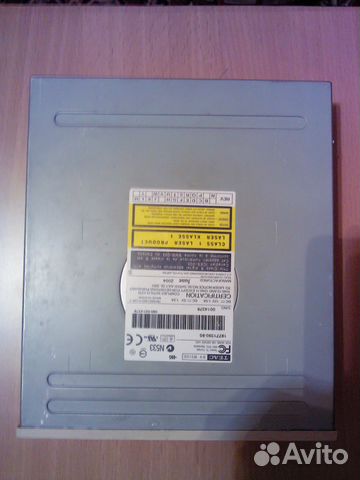 DVD-ROM и CD-ROM приводы