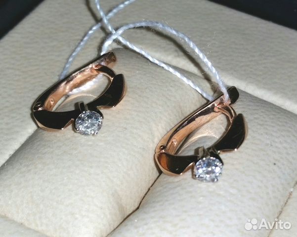 Серьги золотые с бриллиантами (Россия)