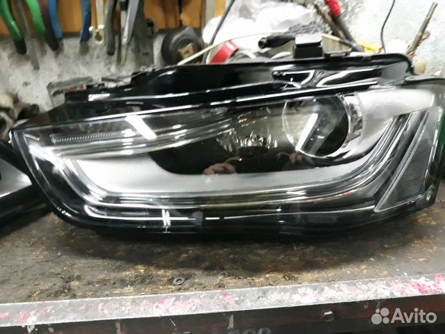 Фара левая A4 B8 - Allroad 2010-2016 Фара левая A4 B8 - Allroad 2010-2016