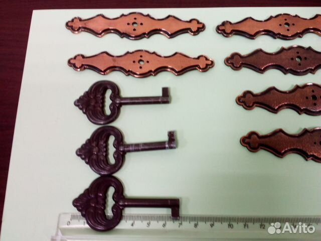 Мебельная фурнитура «Наличники и ключи «Хелга» гдр