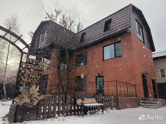 

6-к. коттедж, 296 м²