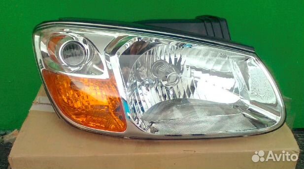 Фара левая и правая для Киа Церато (04-09) Фара левая и правая для Киа Церато (04-09)