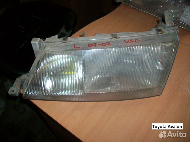 Фара левая на Toyota Avalon (Тойота Авалон) MCX10 Фара левая на Toyota Avalon (Тойота Авалон) MCX10