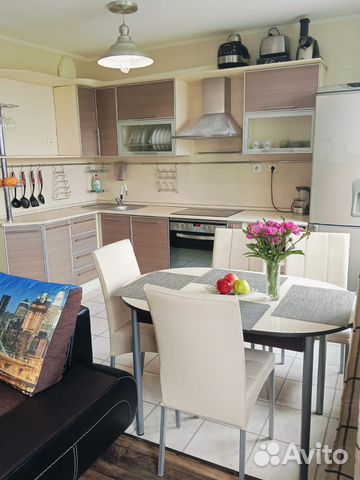

1-к. квартира, 52 м², 3 кровати