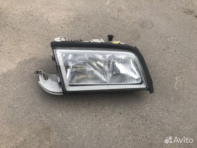 Фара Мерседес w202 С класс правая original бу