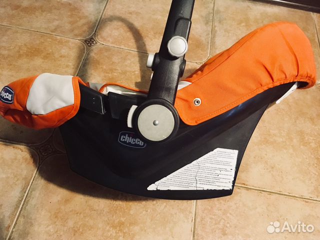Автомобильное кресло Chico 0-13 Автомобильное кресло Chico 0-13