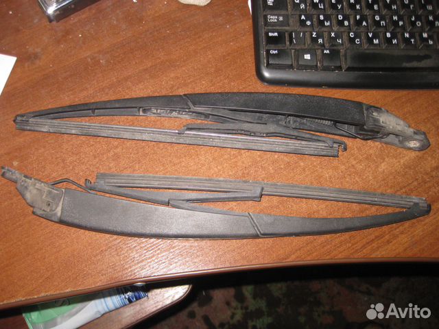 Поводок стеклоочистителя Mercedes GL ML 164