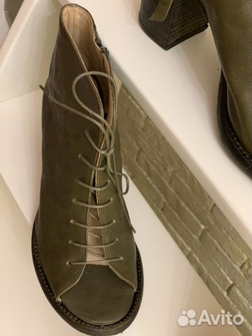 Босоножки, стильные, новые Ernesto Dolani