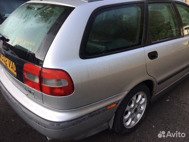 Запчасти на Volvo V40 1995-2004