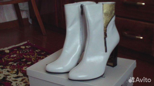 Кожаные ботильоны деми ботинки 39р новые Кожаные ботильоны деми ботинки 39р новые