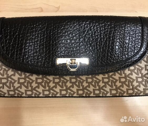 Клатч на цепочке dkny