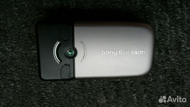 Sony Ericsson Z550 Sony Ericsson Z550