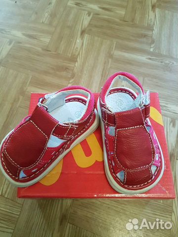 Сандалии Сандалии